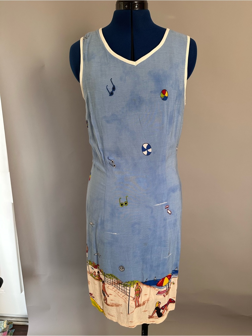 Vintage Light Blue Sleeveless Beach-Print Midi Dress